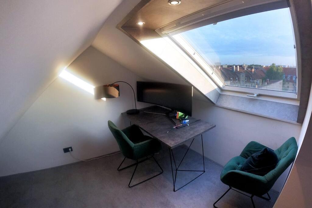 Maisonette Apartment With Jacuzzi Apartment Nürnberg